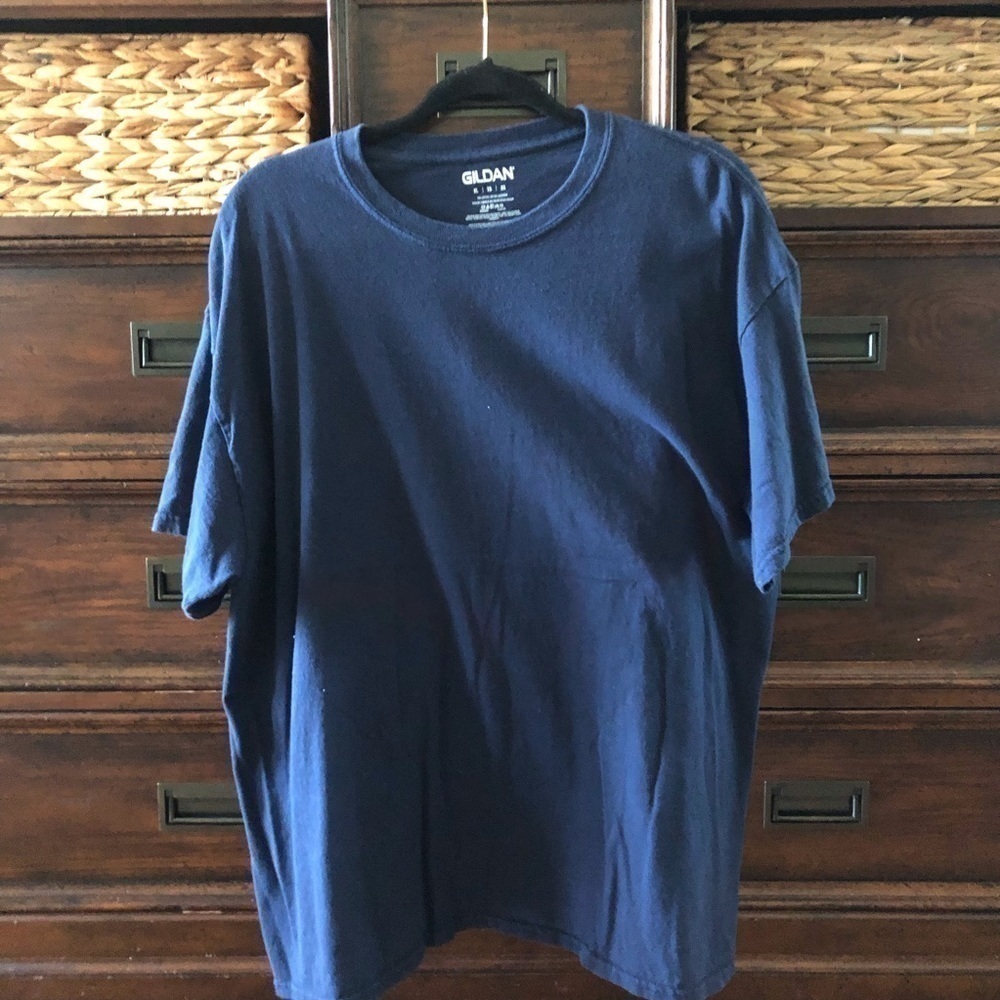 Civitan navy short sleeve graphic tee in size XL